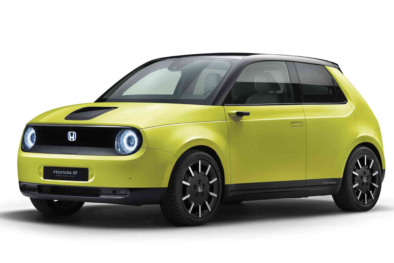 Rekomendasi Mobil Listrik Terjangkau di Indonesia