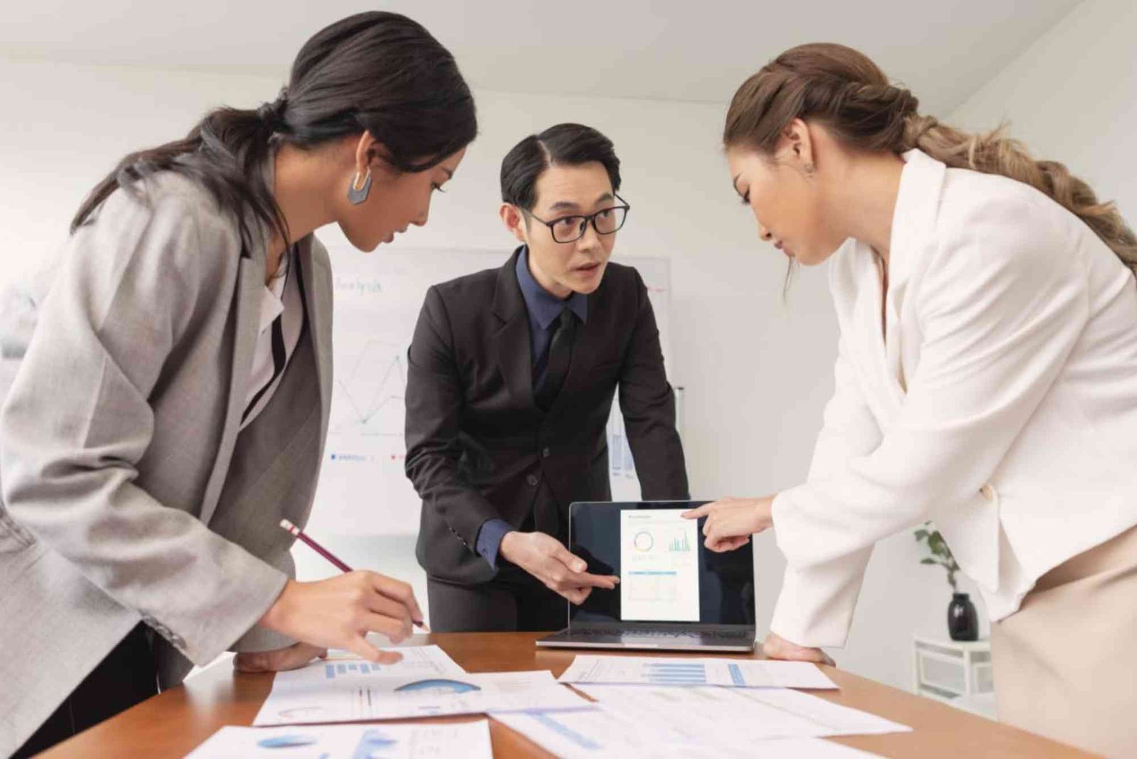 Cara Memulai Bisnis Konsultan untuk Profesional