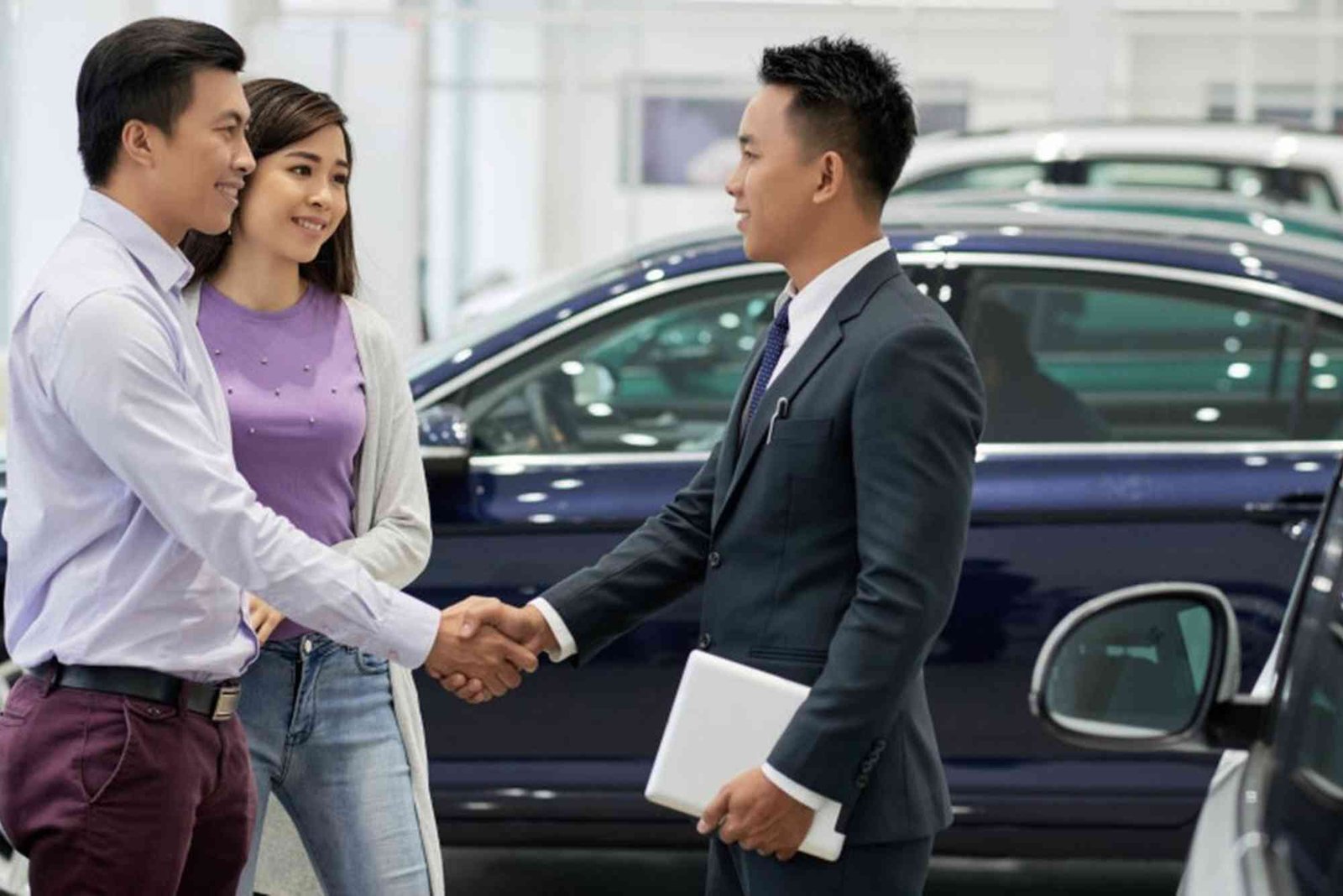 Cara Mendapatkan Harga Terbaik Saat Beli Mobil Baru