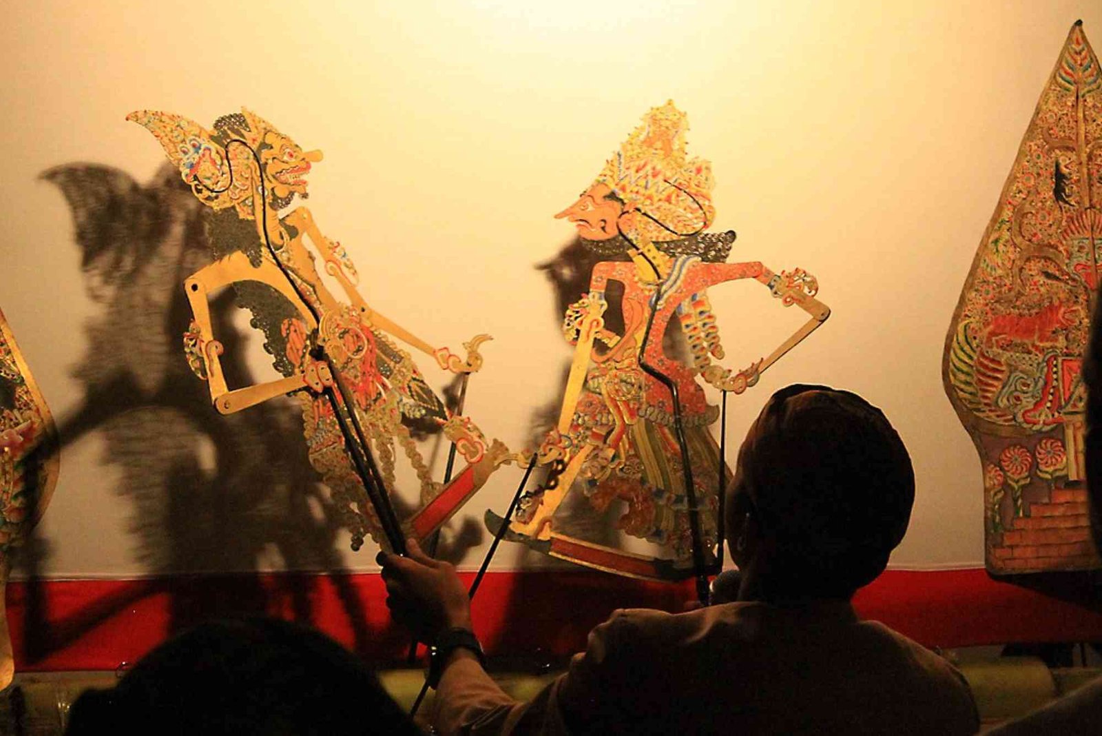 Wayang di Indonesia Jenis Tokoh dan Nilai Budaya