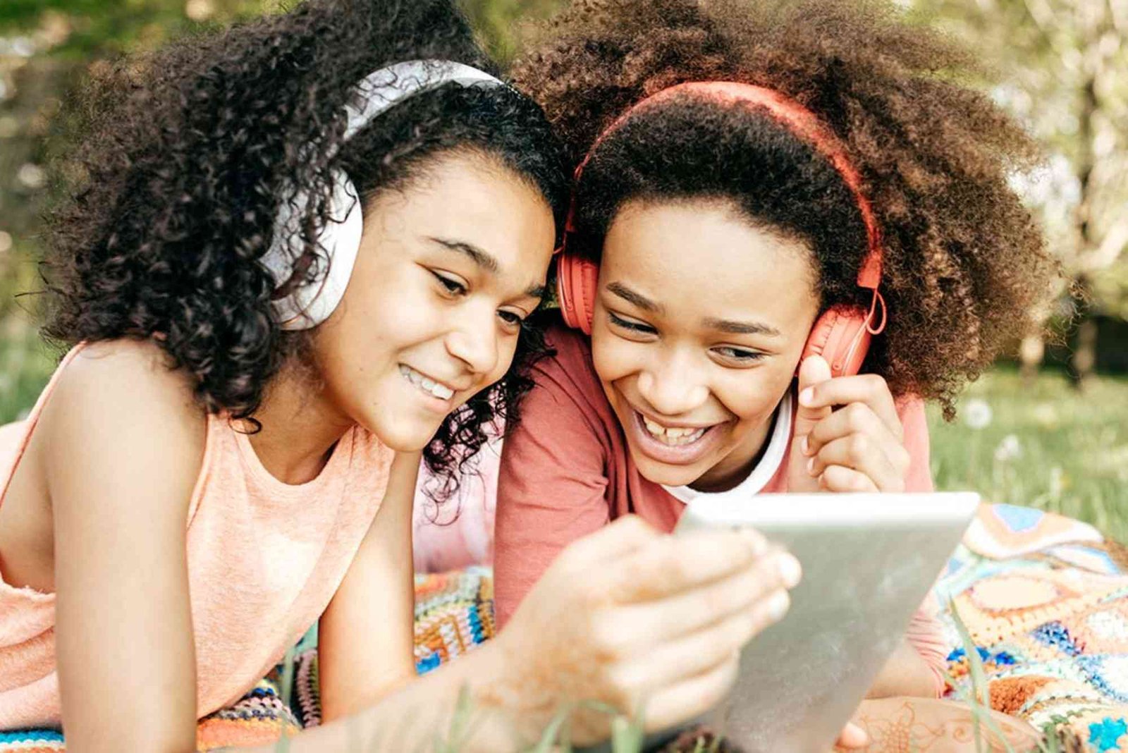 Cara Menjaga Privasi saat Aktif di Dunia Hiburan Digital