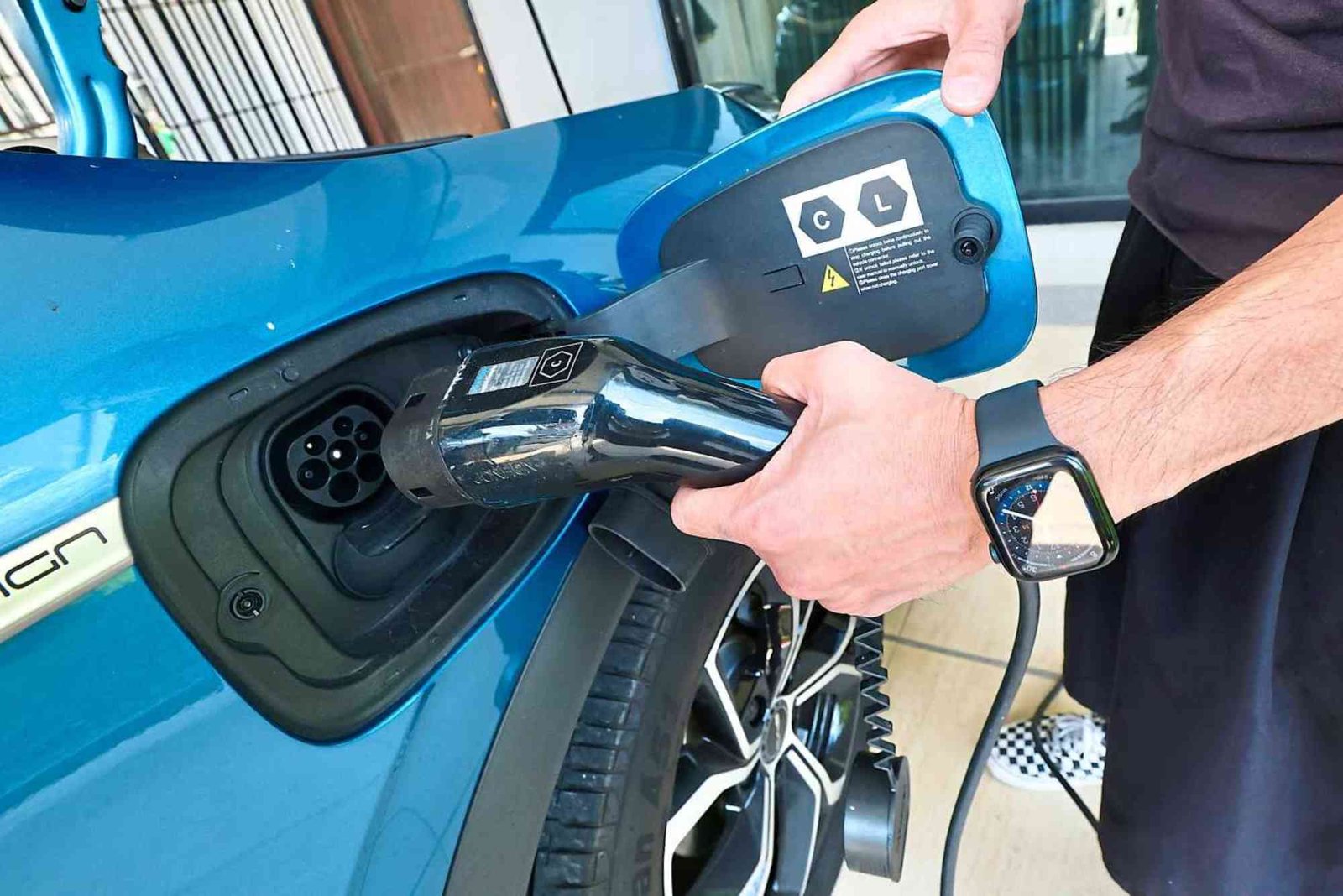 Cara Menjaga Kendaraan Tetap Dingin di Cuaca Panas