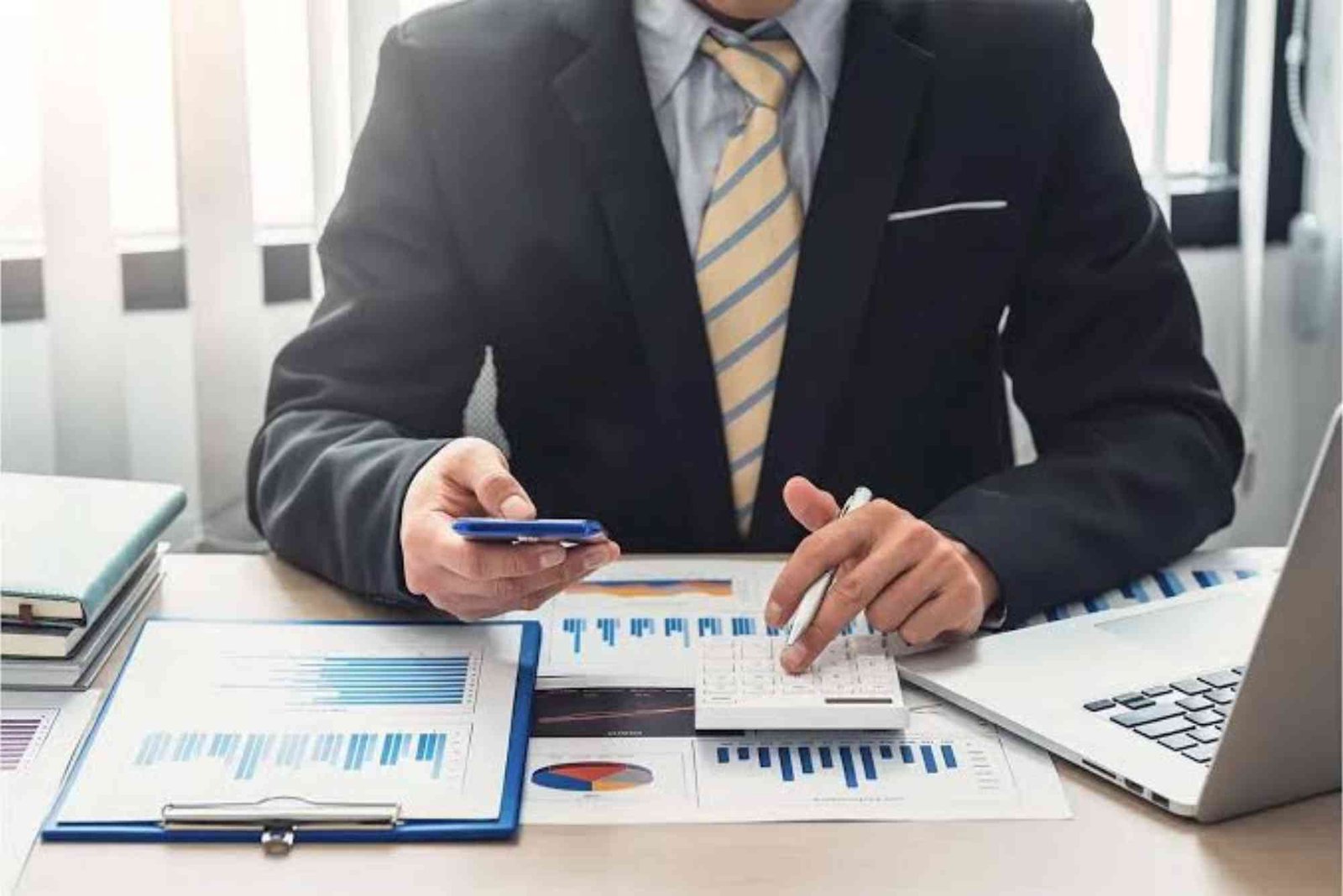 Tips Mengelola Keuangan Bisnis agar Tetap Stabil